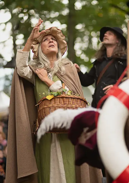 La Sorcière du Bois Joli, personnage poétique du spectacle jeune public