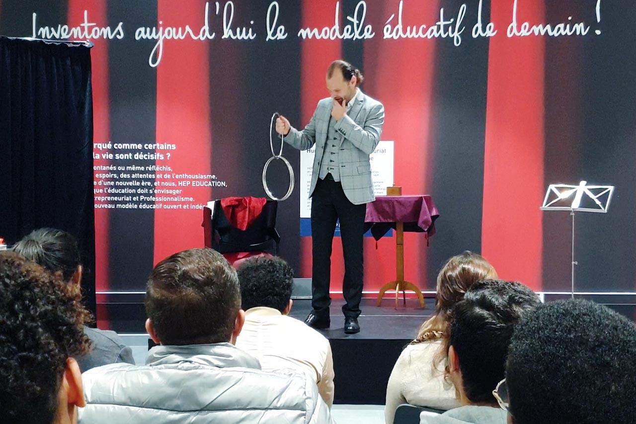 Conférence-spectacle pédagogique en école et université